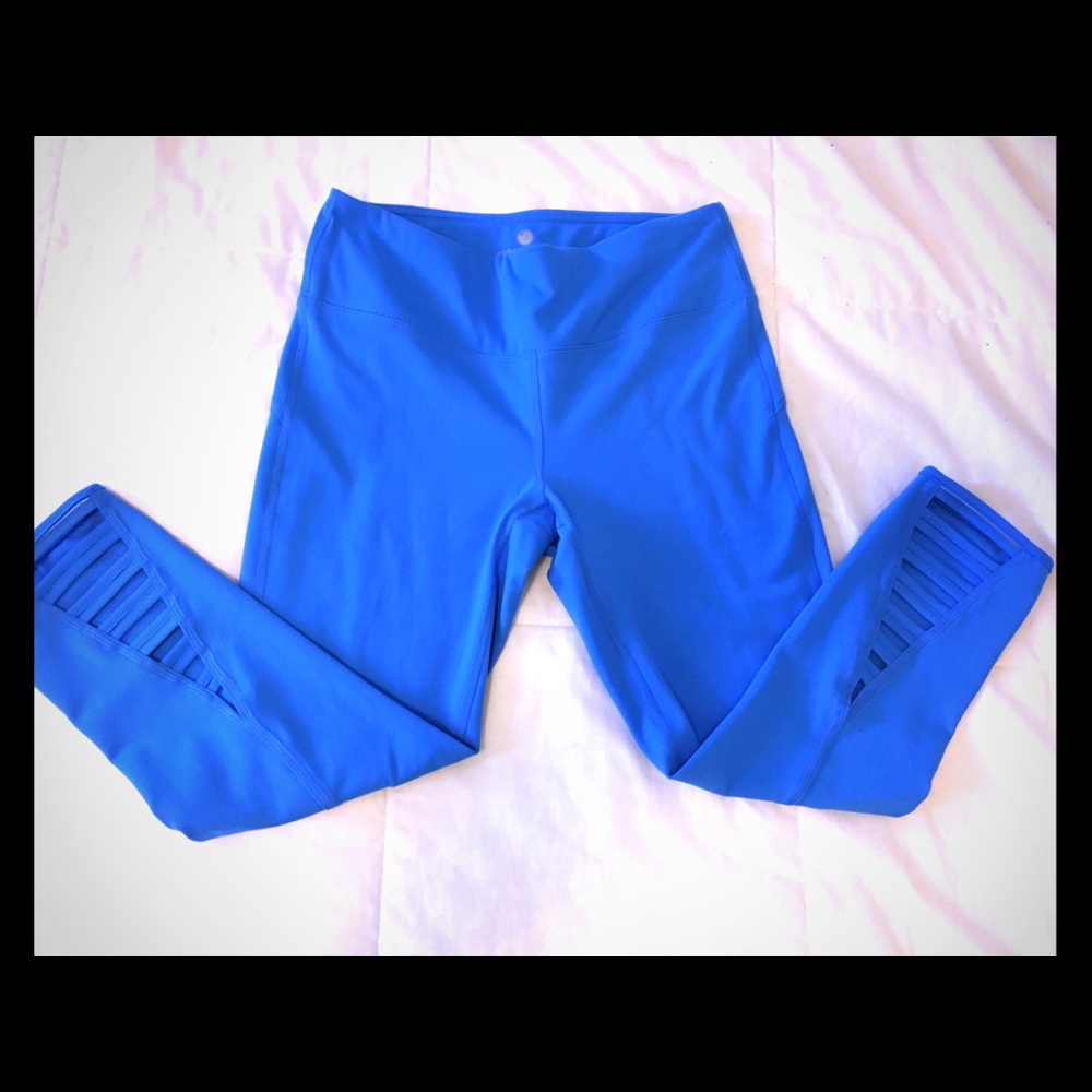 Yogalicious leggings in Medium